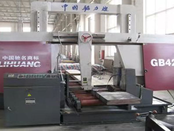 Double-column Gantry Horizontal Band Sawing Machine